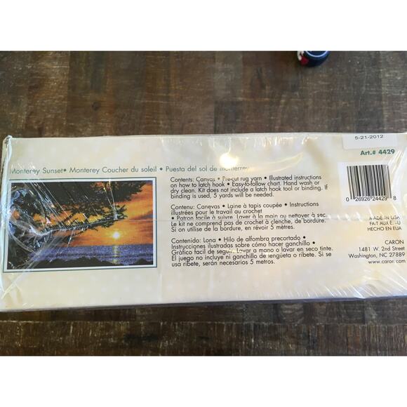NEW SEALED Caron Wall Hanging Latch Hook Kit Monterey Sunset 30"x 50" Wonder Art - Picture 3 of 5